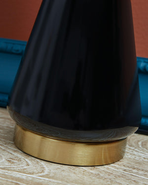 Signature Design by Ashley® - Ackson - Ceramic Table Lamp Set - 5th Avenue Furniture