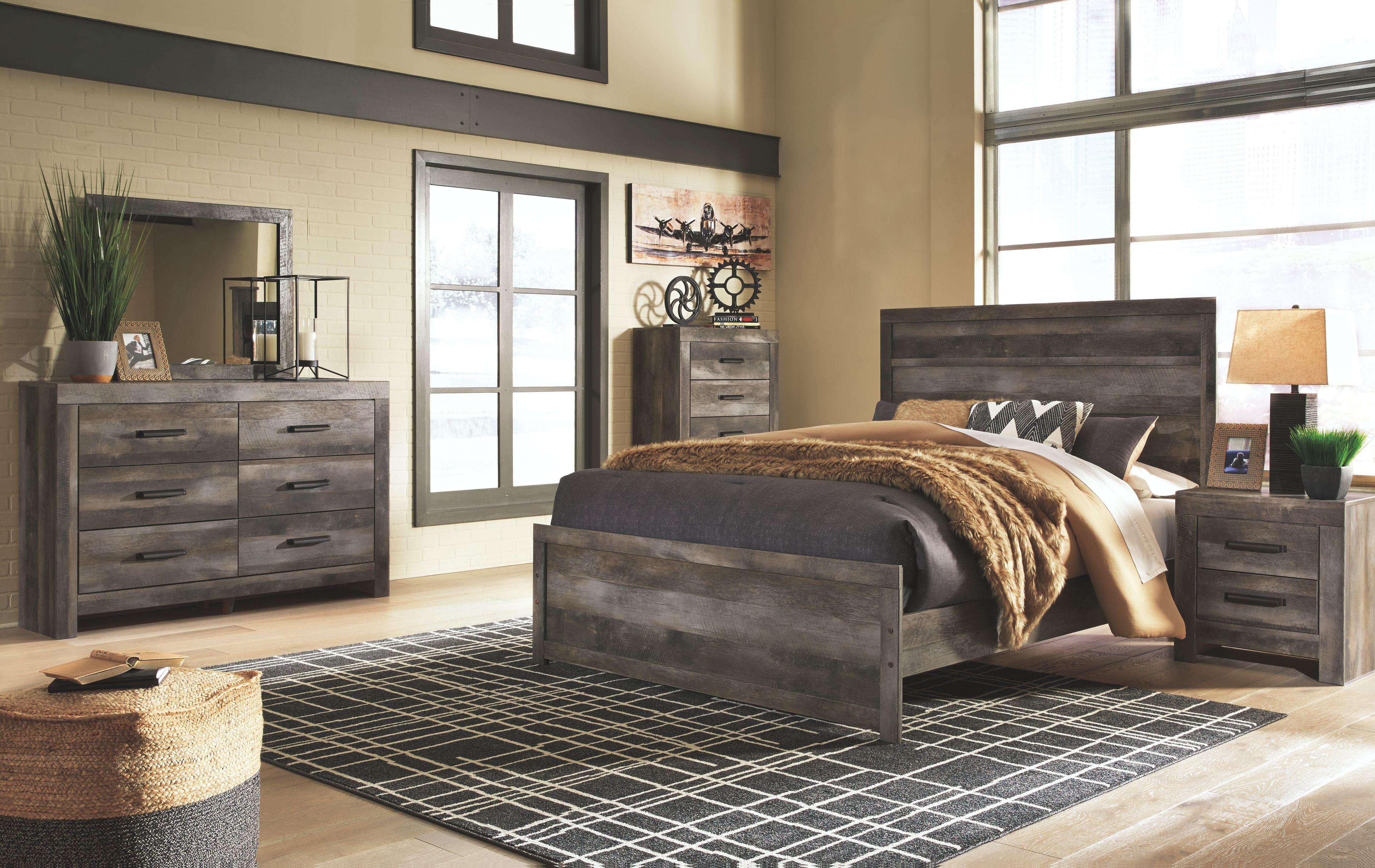 Signature Design by Ashley® - Wynnlow - Panel Bedroom Set - 5th Avenue Furniture