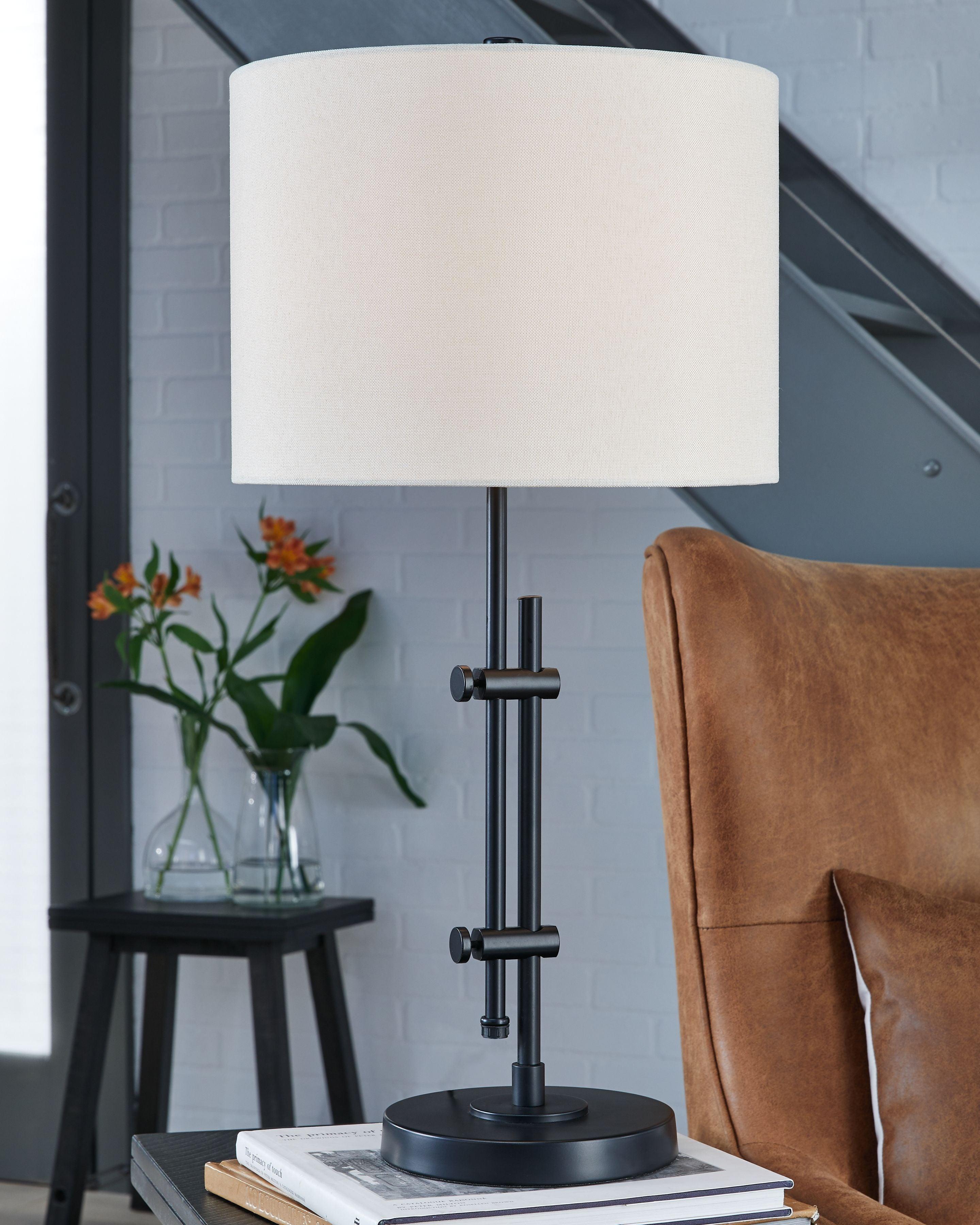 Ashley Furniture - Baronvale - Metal Table Lamp - 5th Avenue Furniture