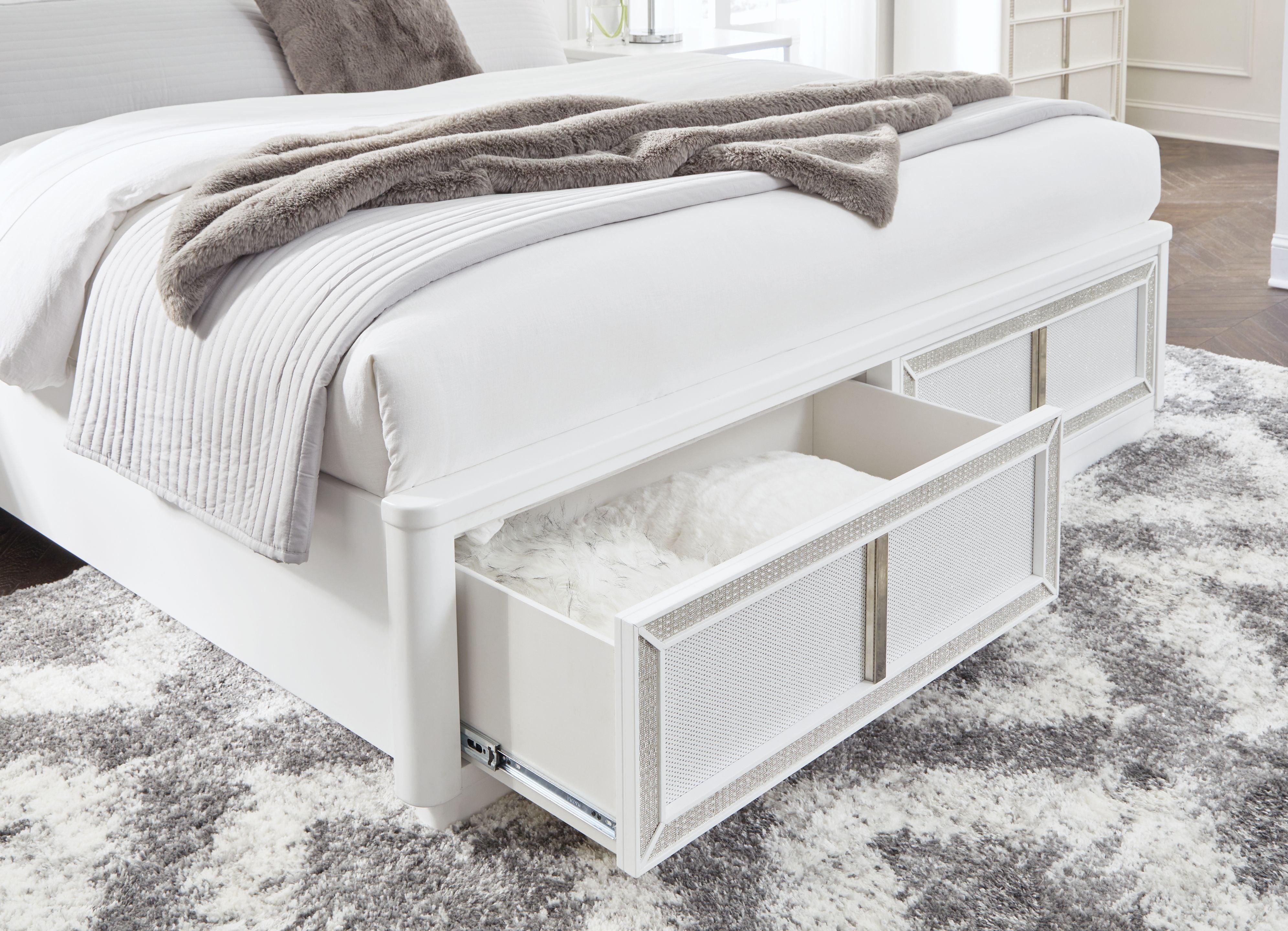 Signature Design by Ashley® - Chalanna - Storage Bedroom Set - 5th Avenue Furniture