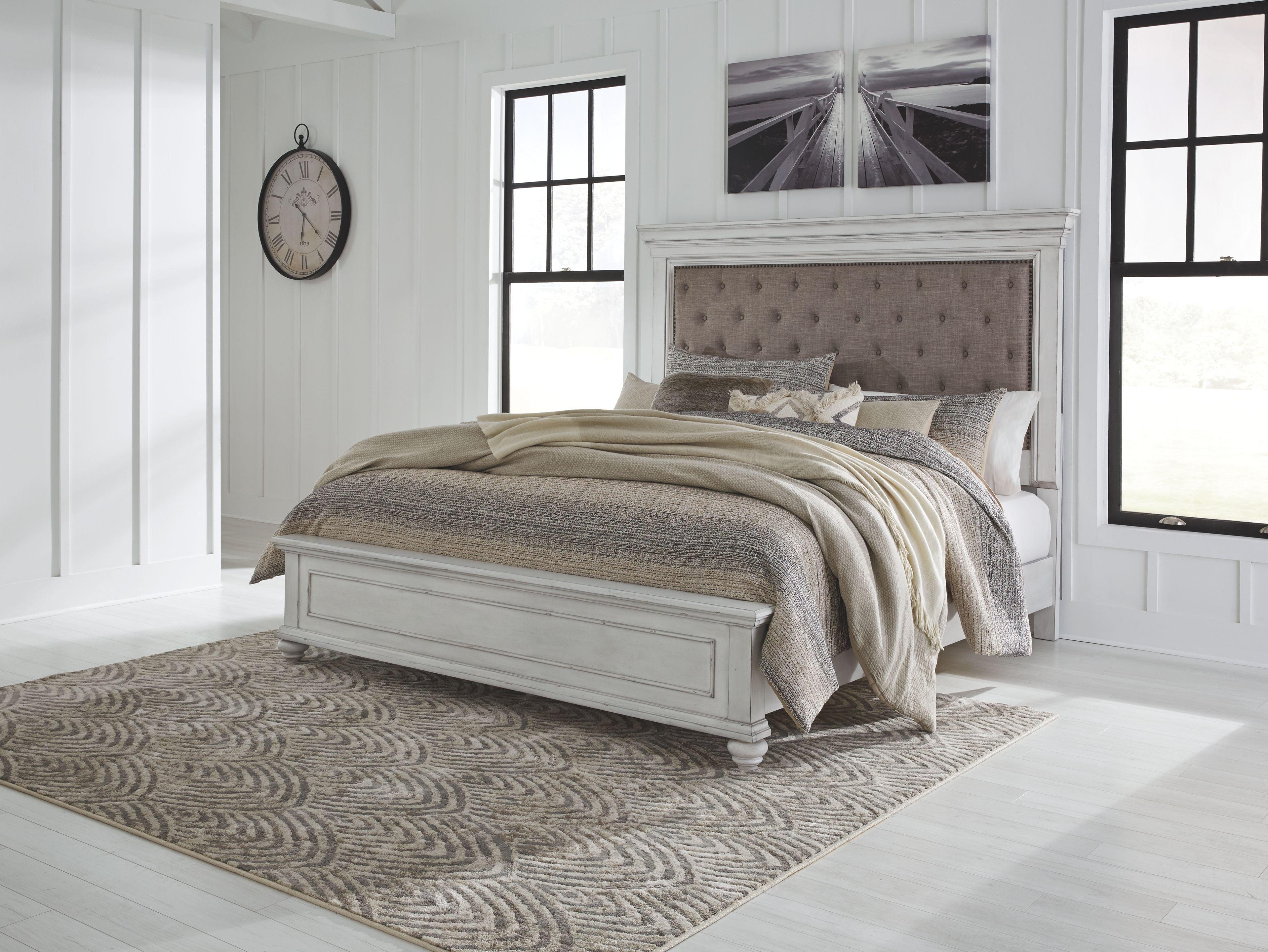 Benchcraft® - Kanwyn - Upholstered Panel Bed - 5th Avenue Furniture
