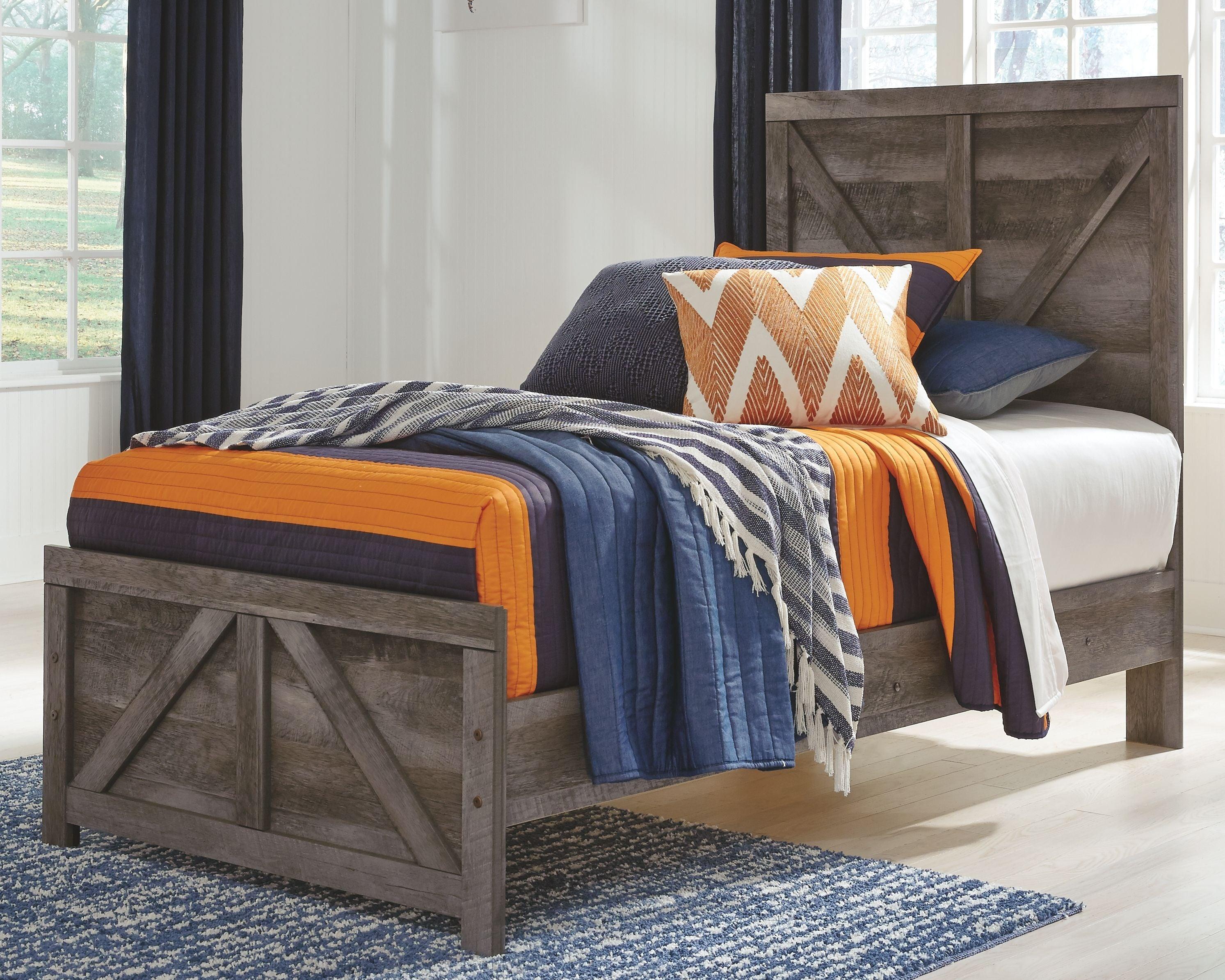Signature Design by Ashley® - Wynnlow - Crossbuck Panel Bed - 5th Avenue Furniture