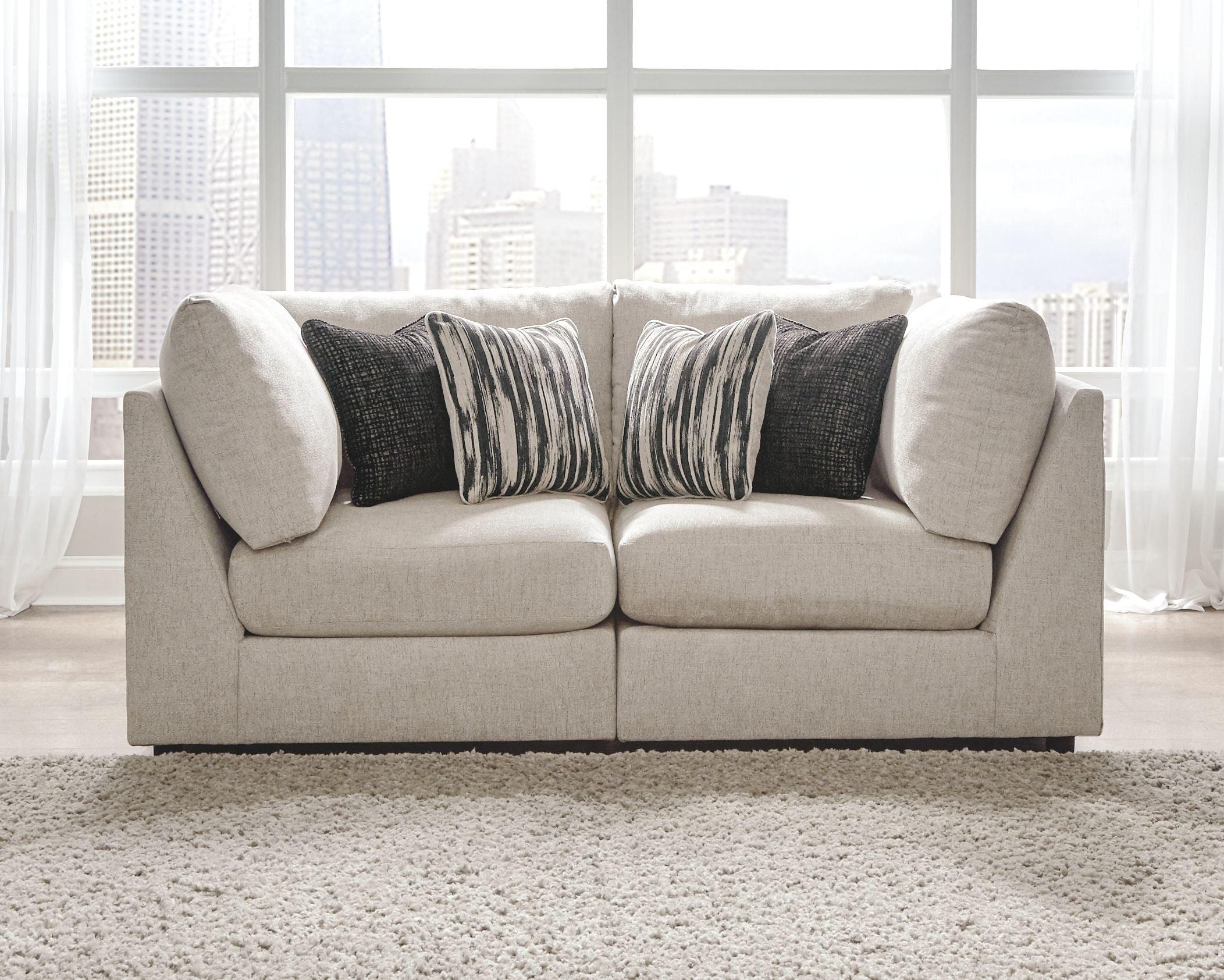 Signature Design by Ashley® - Kellway - Sectional - 5th Avenue Furniture