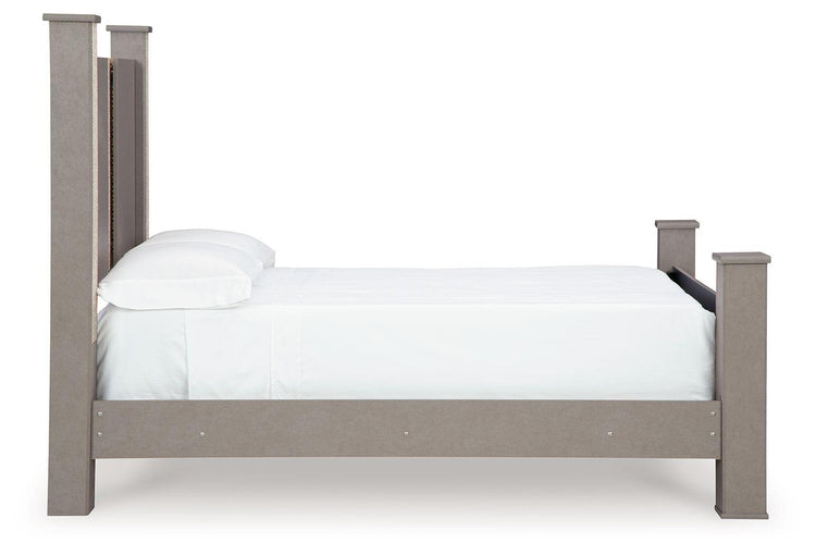 Signature Design by Ashley® - Surancha - Poster Bed - 5th Avenue Furniture