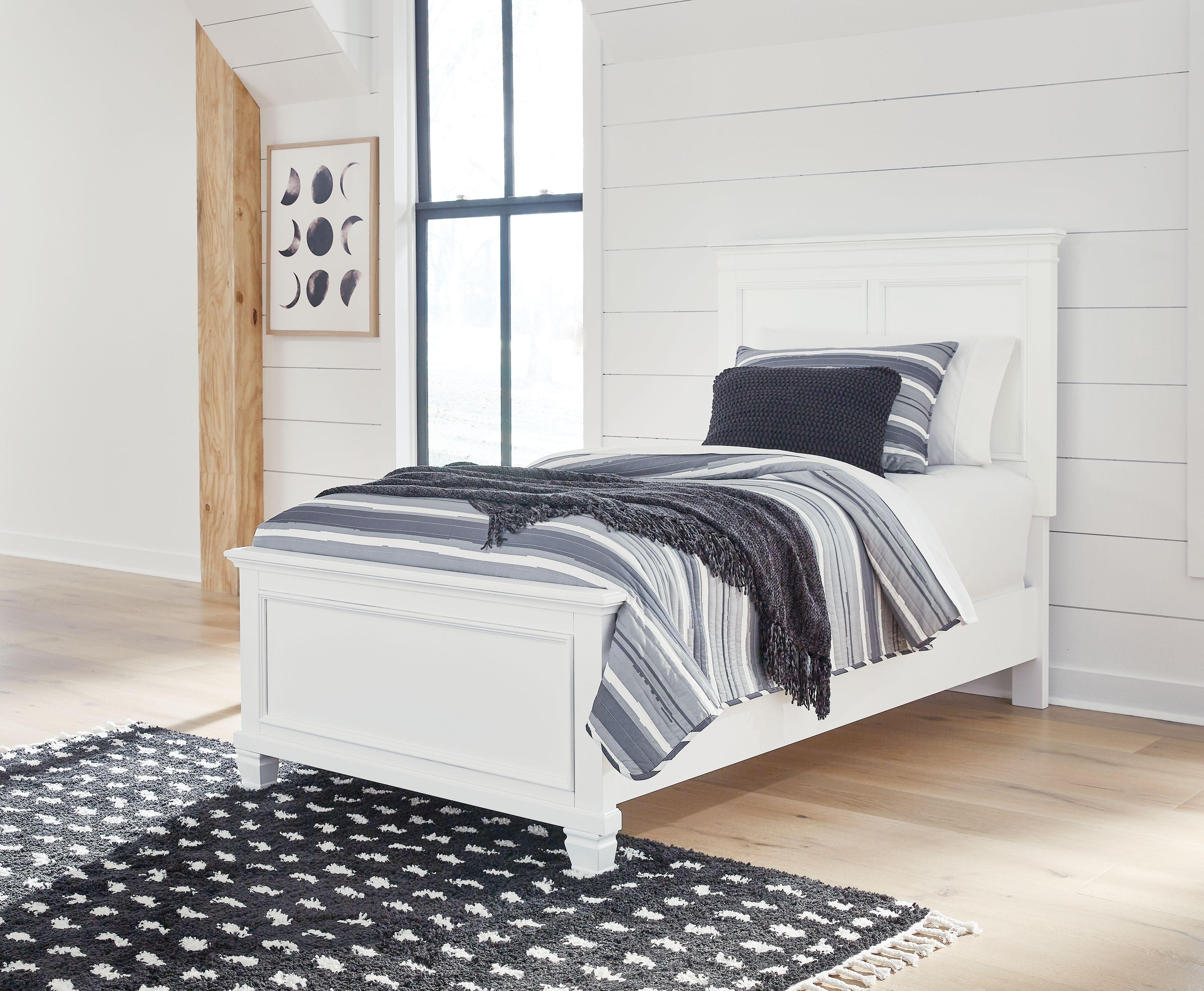 Signature Design by Ashley® - Fortman - Panel Bedroom Set - 5th Avenue Furniture