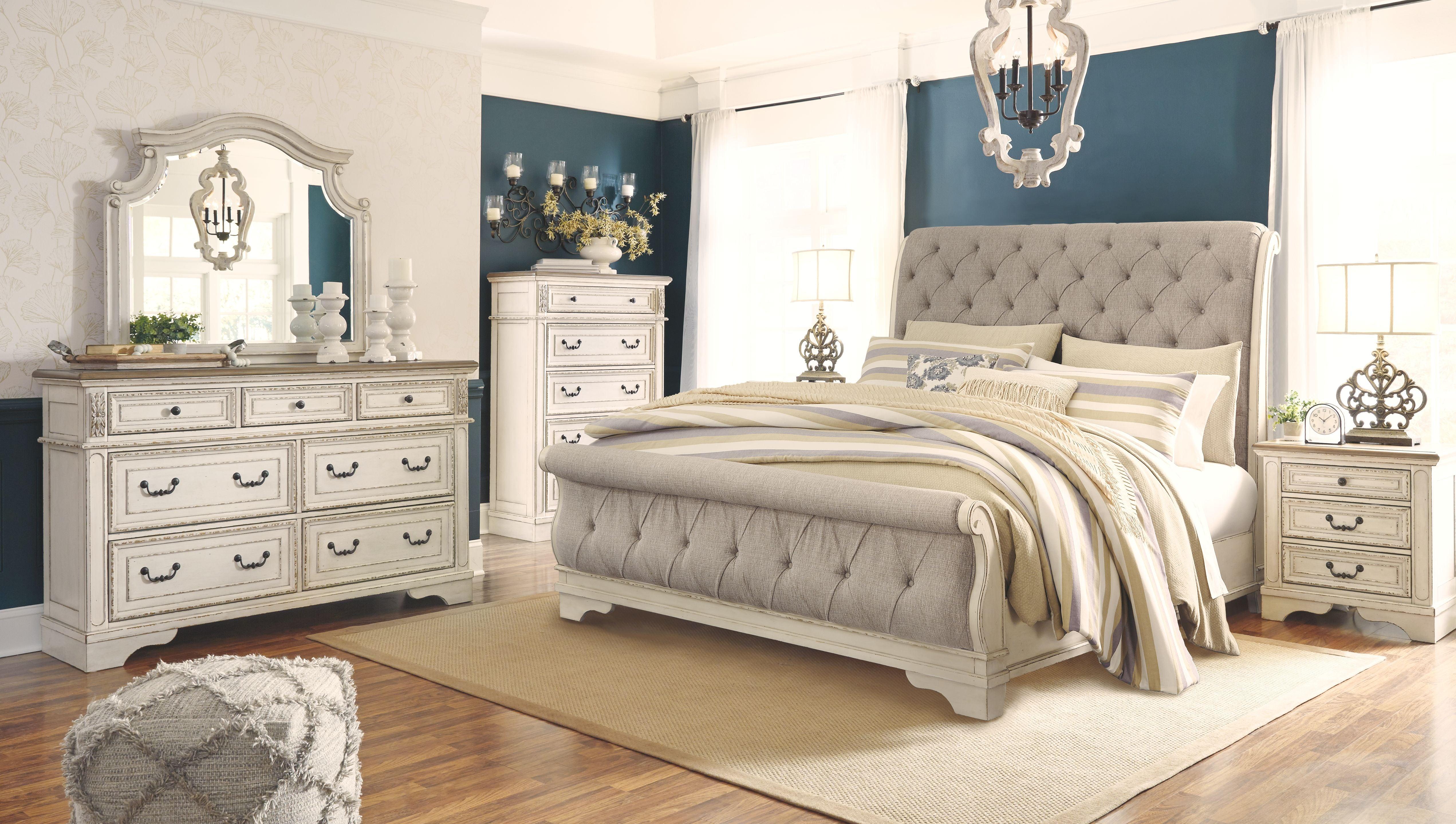 Signature Design by Ashley® - Realyn - Bedroom Sleigh Bed Set - 5th Avenue Furniture