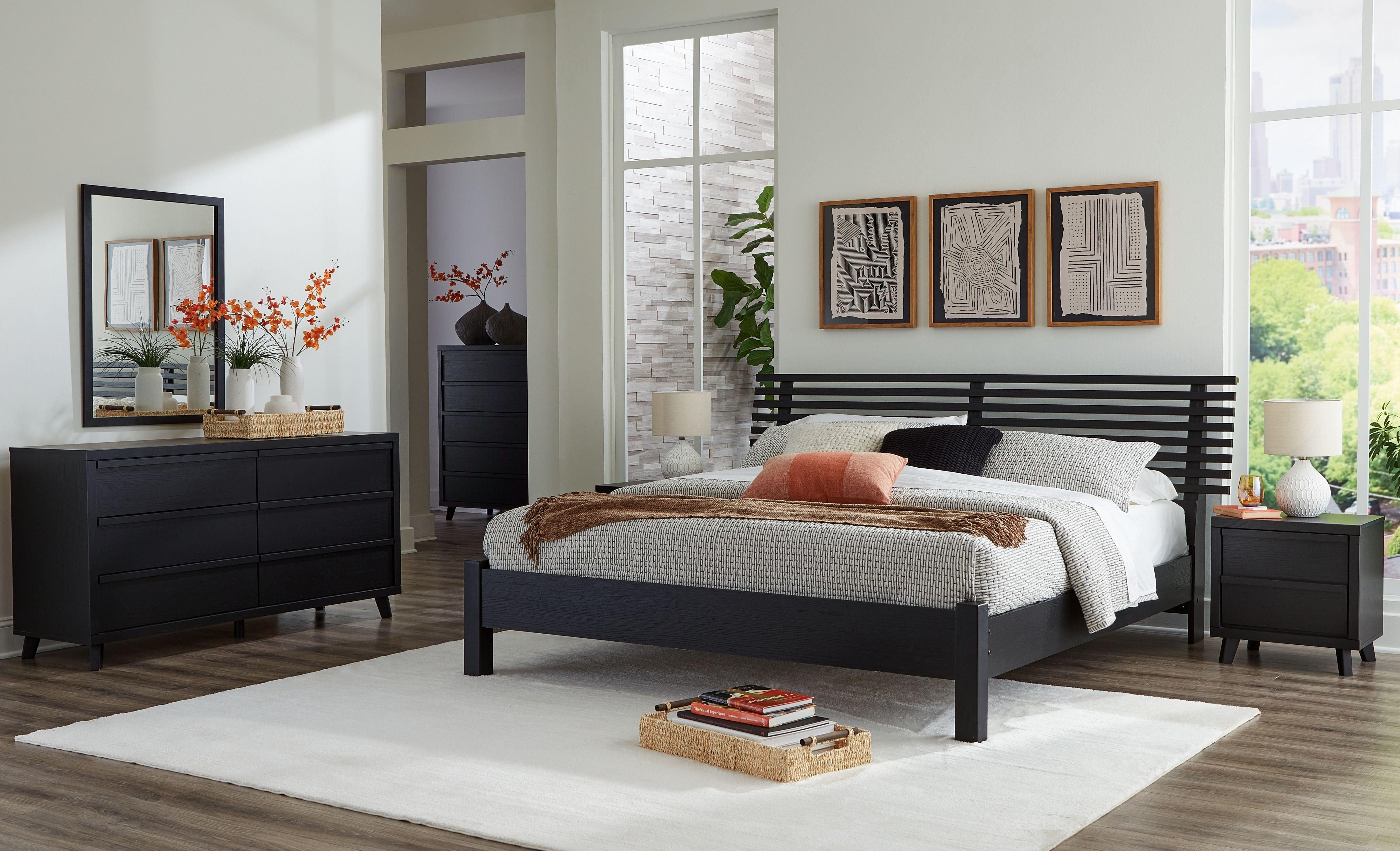 Signature Design by Ashley® - Danziar - Slat Panel Bed With Low Footboard Set - 5th Avenue Furniture