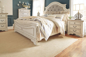 Signature Design by Ashley® - Realyn - Panel Bedroom Set - 5th Avenue Furniture