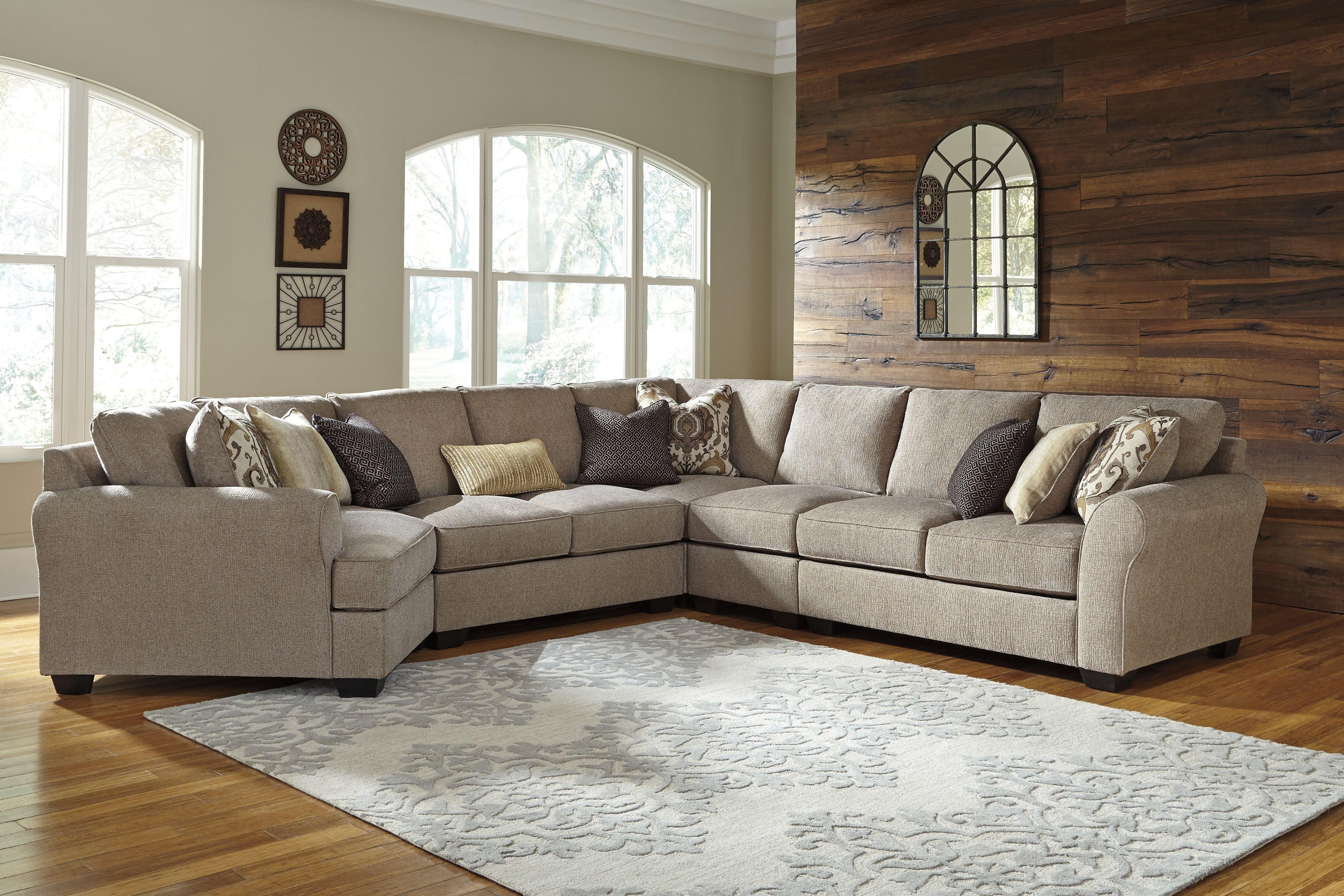 Benchcraft® - Pantomine - Sectional - 5th Avenue Furniture