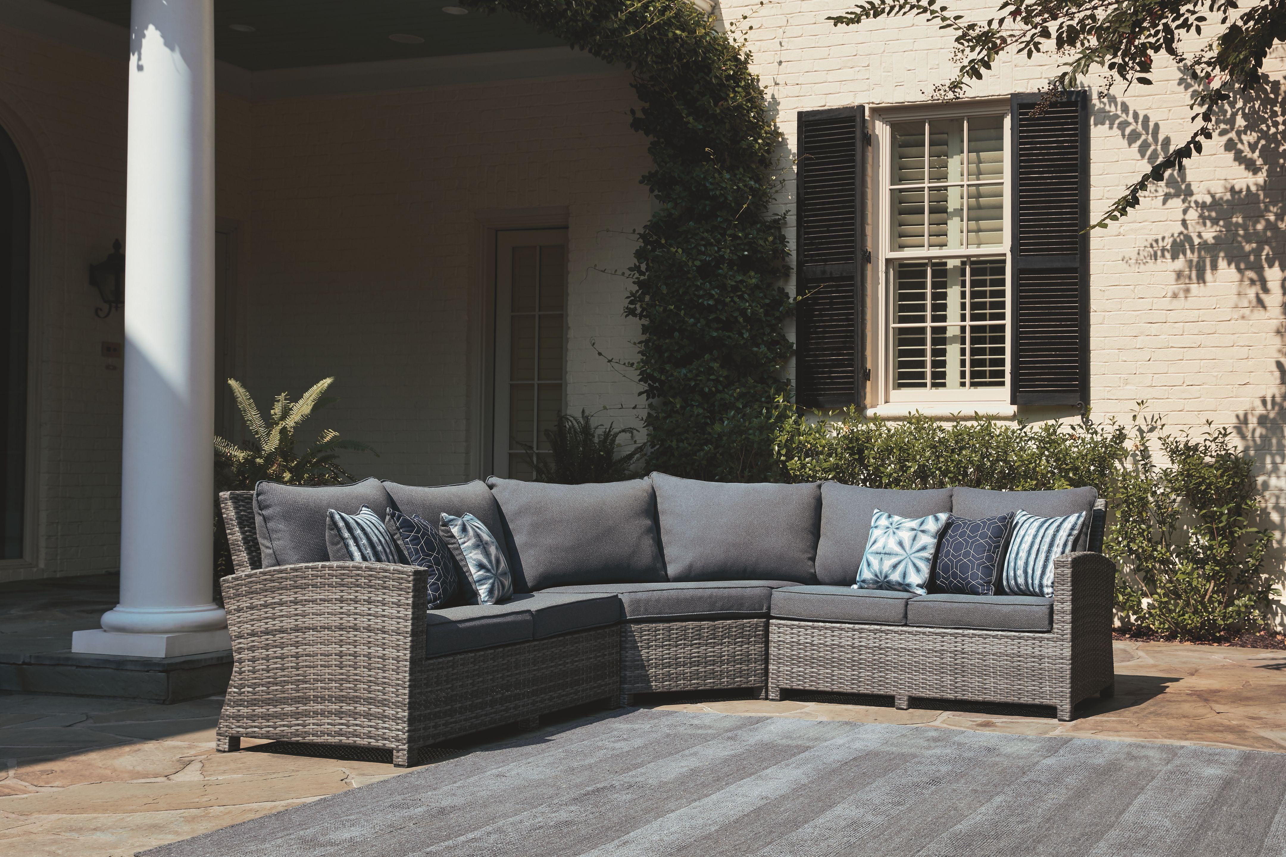 Signature Design by Ashley® - Salem Beach - Gray - 3 Pc. - Sectional Lounge - 5th Avenue Furniture