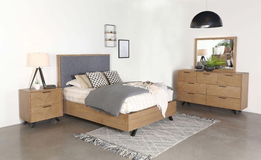 CoasterEssence - Taylor - Bedroom Set - 5th Avenue Furniture
