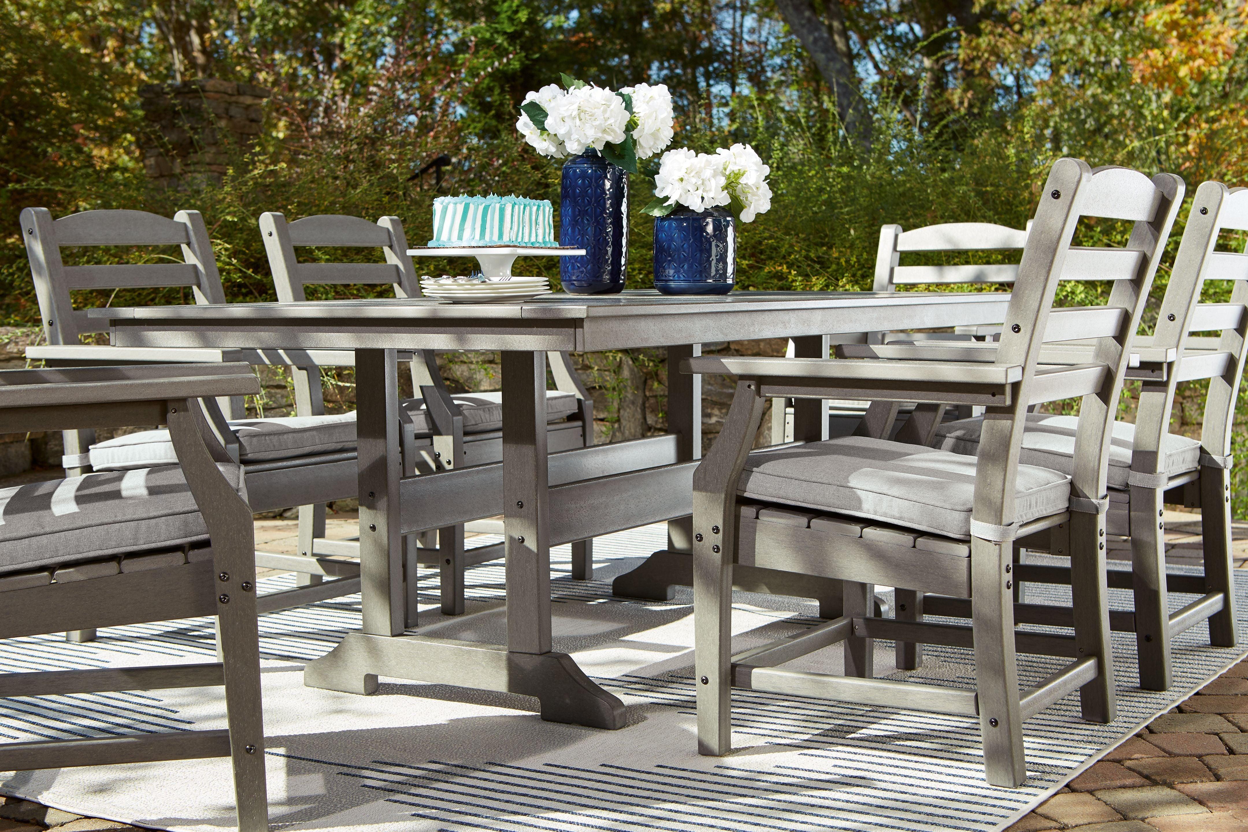 Signature Design by Ashley® - Visola - Gray - 7 Pc. - Dining Set With 6 Chairs - 5th Avenue Furniture