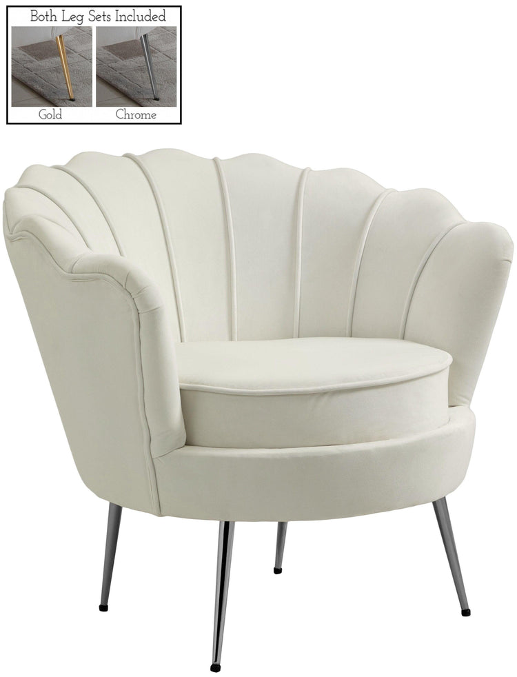 Meridian Furniture - Gardenia - Accent Chair - 5th Avenue Furniture