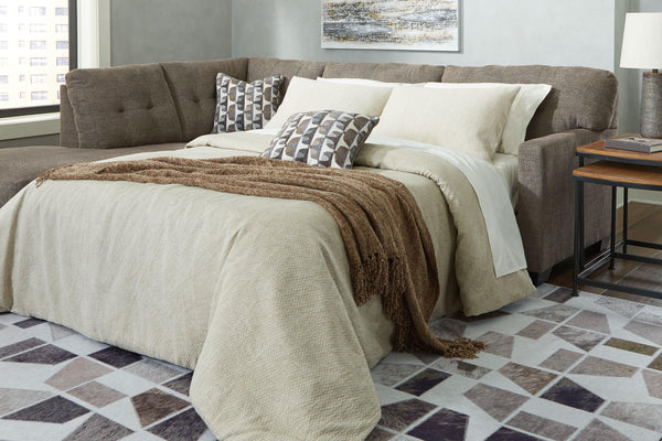 Signature Design by Ashley® - Mahoney - Sectional - 5th Avenue Furniture