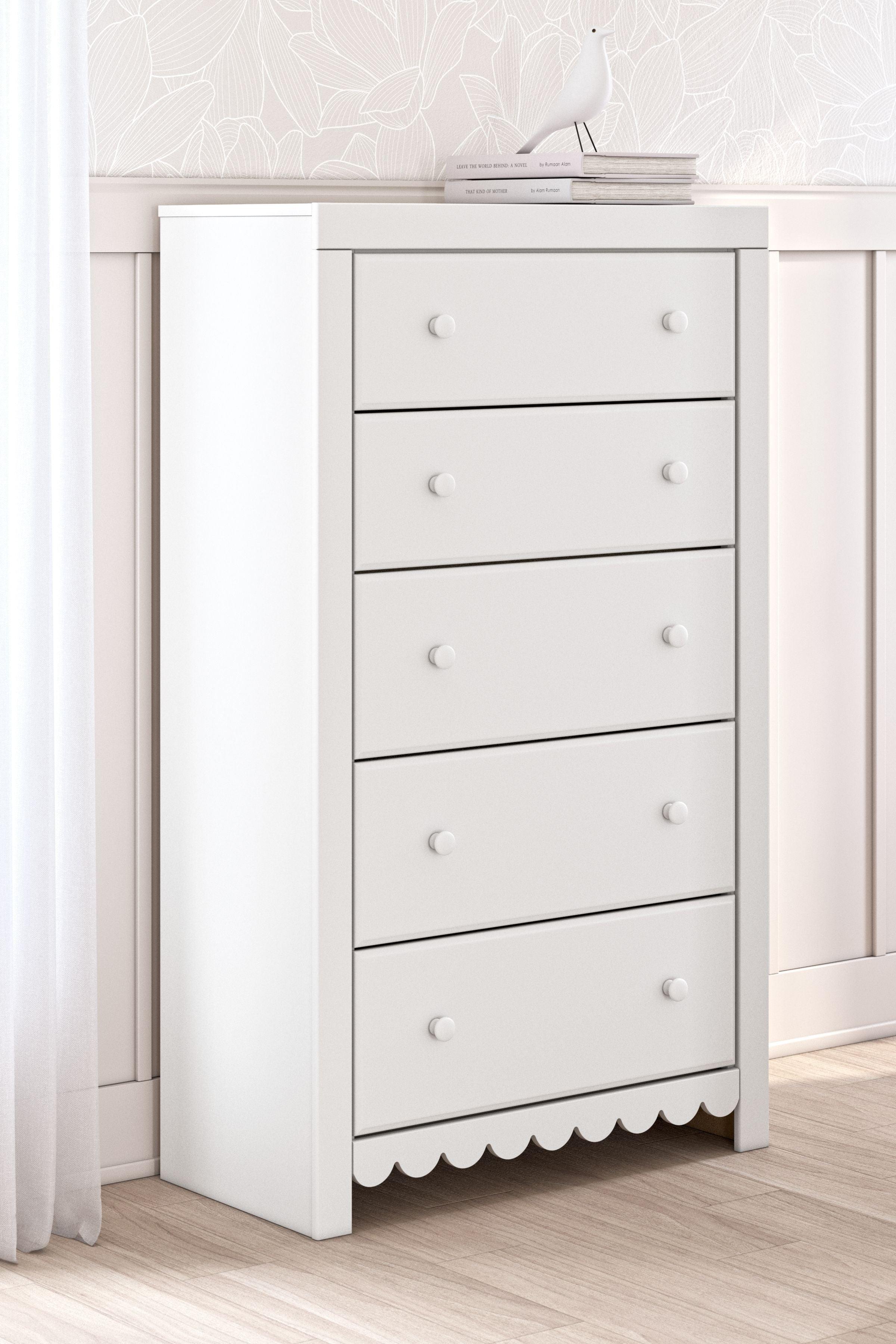 Signature Design by Ashley® - Mollviney - White - Five Drawer Chest - 5th Avenue Furniture