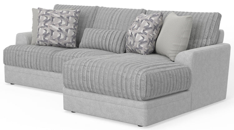 Jackson - Titan - Sectional With Comfort Coil Seating And Accent Pillows - 5th Avenue Furniture