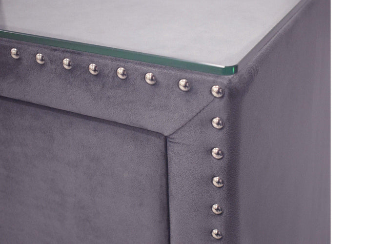 Crown Mark - Lucinda - Chest - 5th Avenue Furniture