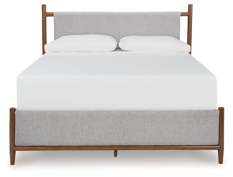 Signature Design by Ashley® - Lyncott - Upholstered Bed - 5th Avenue Furniture