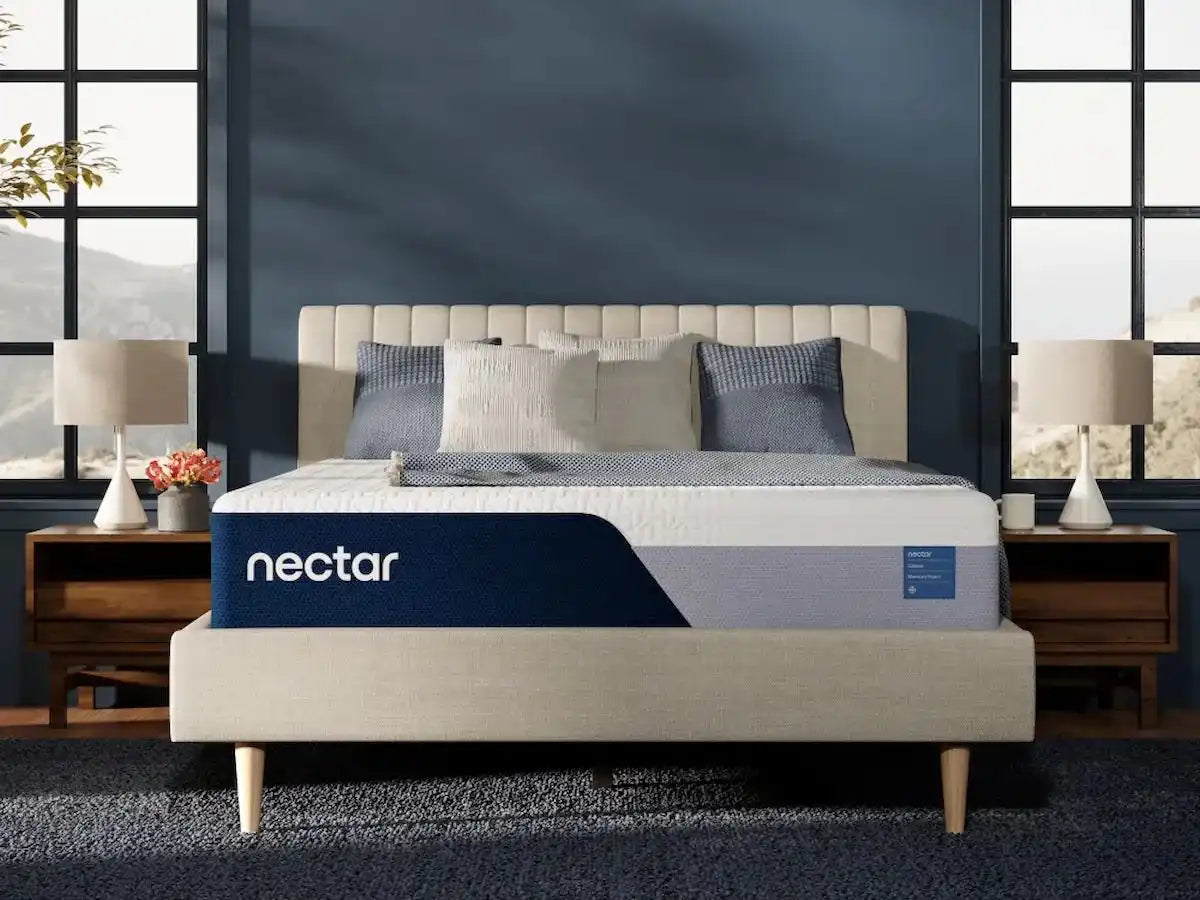 Nectar Classic Memory Foam 5.1 - Mattress — view 1