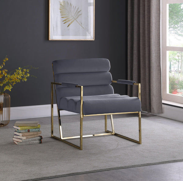 Meridian Furniture - Wayne - Accent Chair - 5th Avenue Furniture