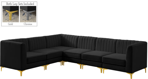 Meridian Furniture - Alina - 6 Pc. Sectional - 5th Avenue Furniture