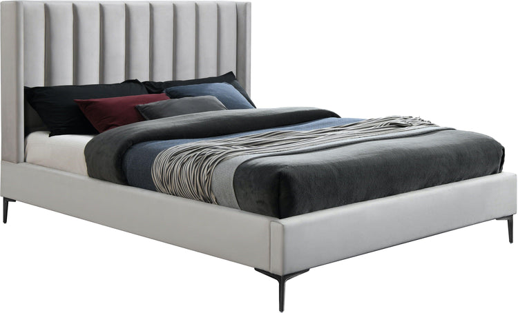 Meridian Furniture - Nadia - Bed - 5th Avenue Furniture