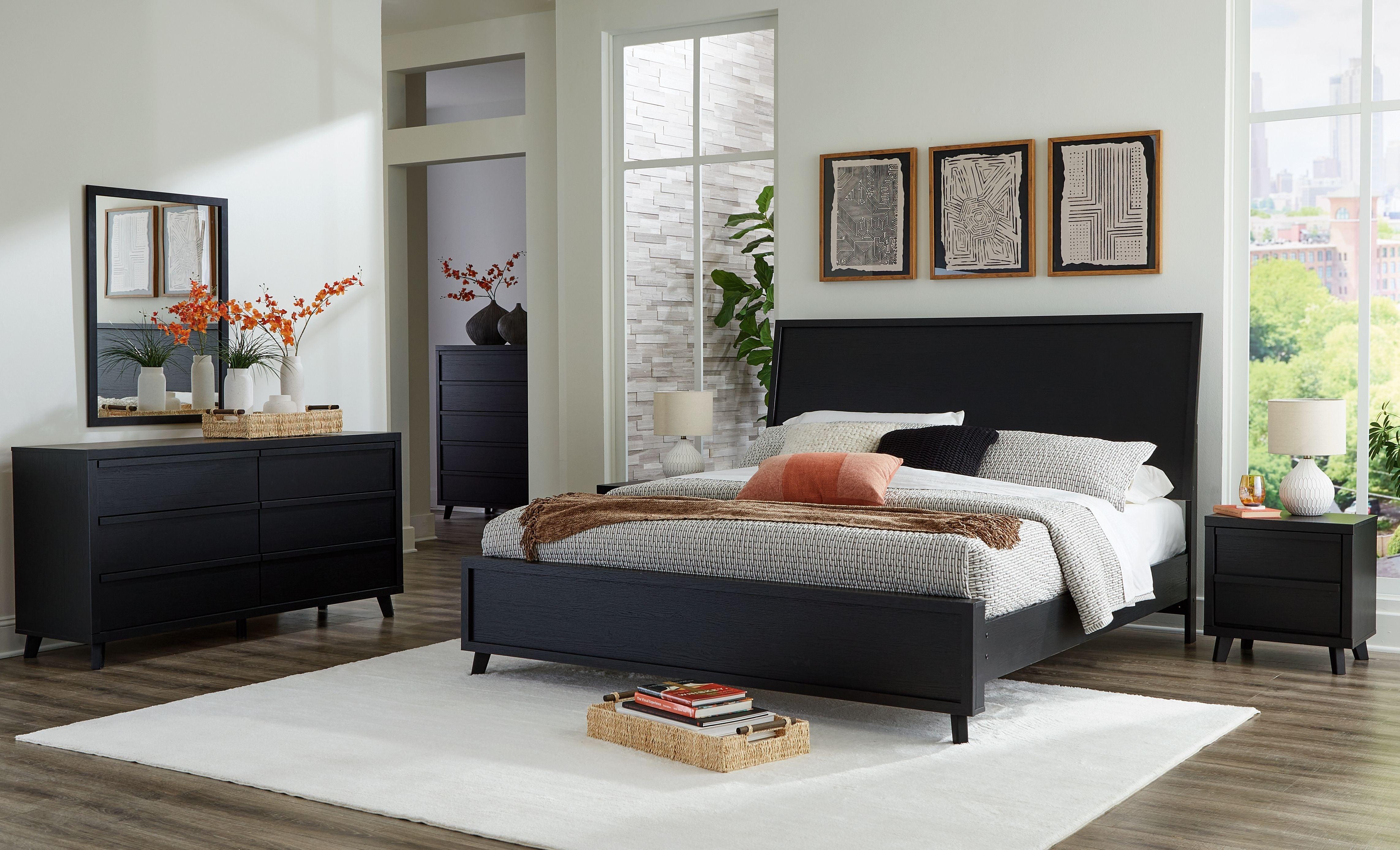 Signature Design by Ashley® - Danziar - Panel Bedroom Set - 5th Avenue Furniture