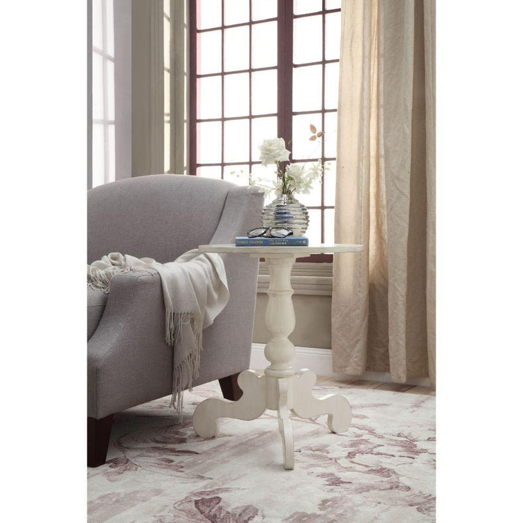 ACME - Freida - End Table - 5th Avenue Furniture