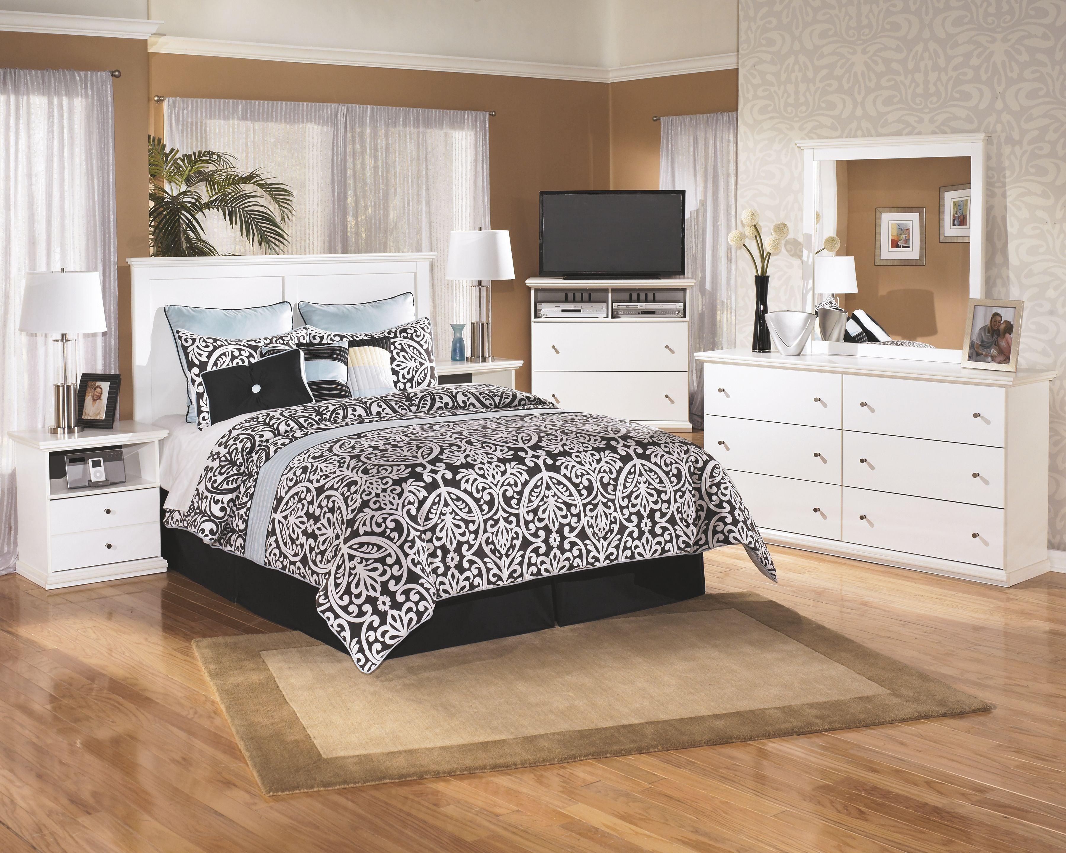 Ashley Furniture - Bostwick - Dresser - 5th Avenue Furniture