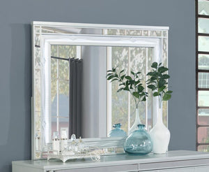 CoasterEssence - Gunnison - Dresser Mirror With Led Lighting - Silver Metallic - 5th Avenue Furniture