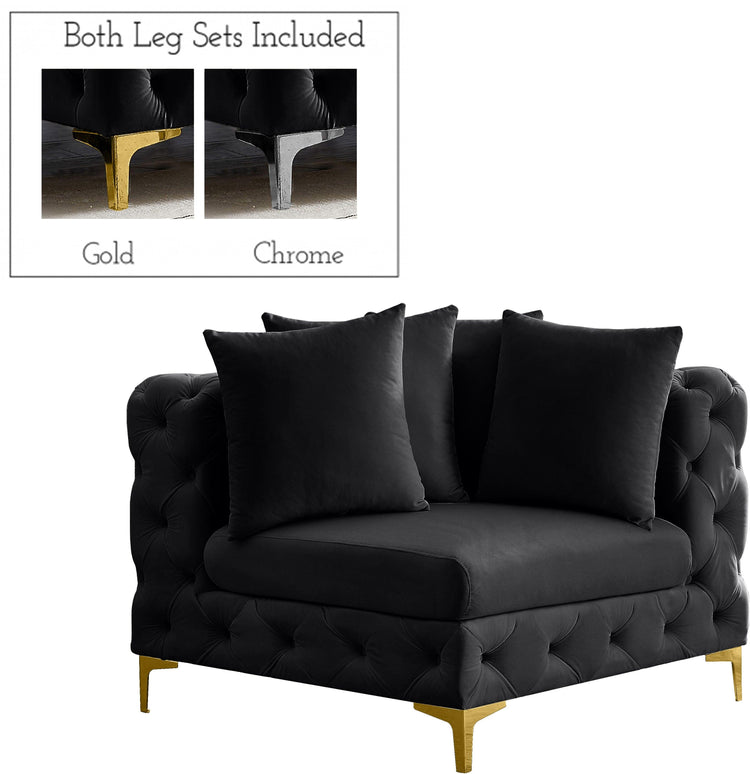 Meridian Furniture - Tremblay - Corner Chair - Black - 5th Avenue Furniture