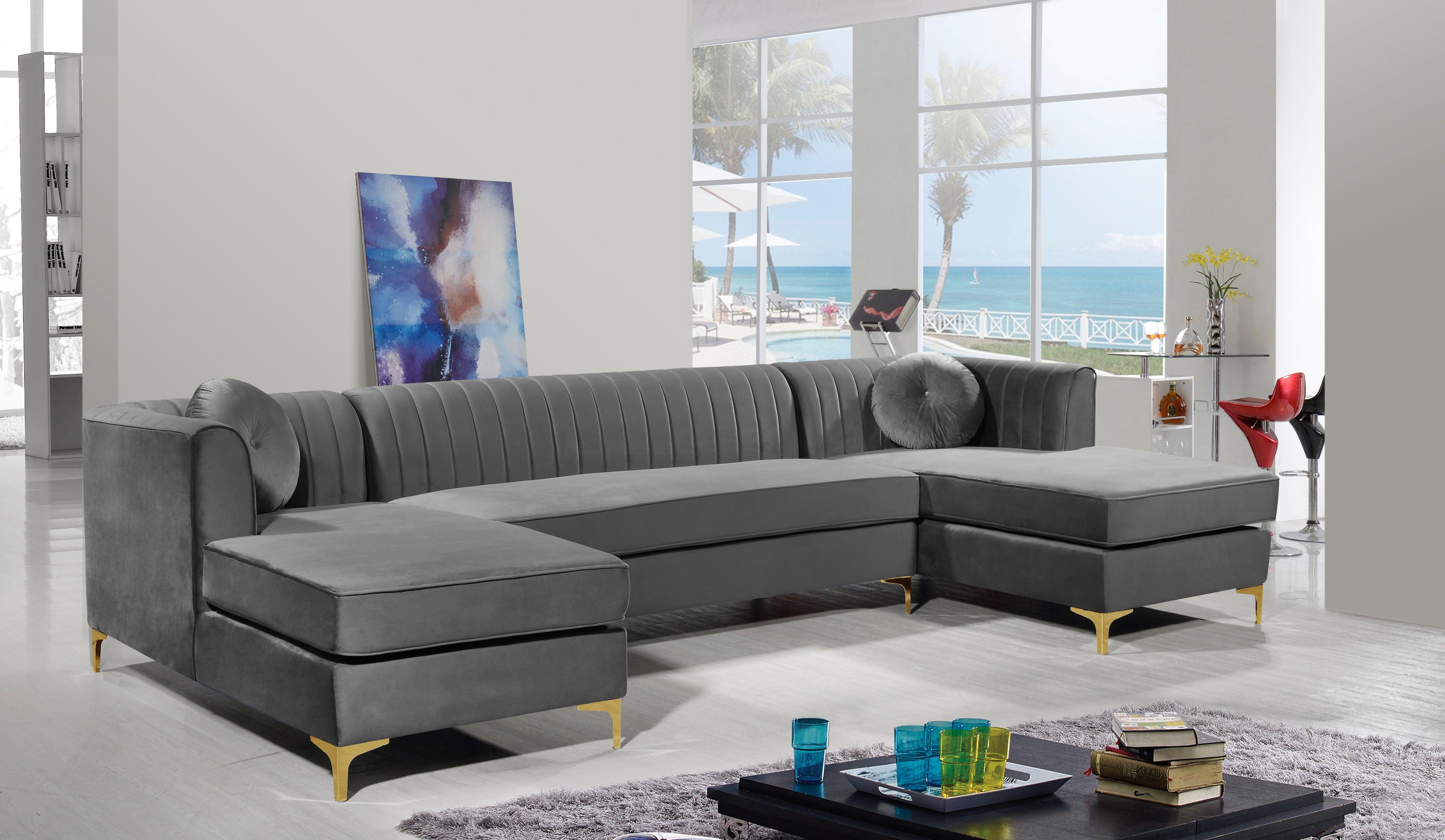 Meridian Furniture - Graham - 3 Piece Sectional - 5th Avenue Furniture