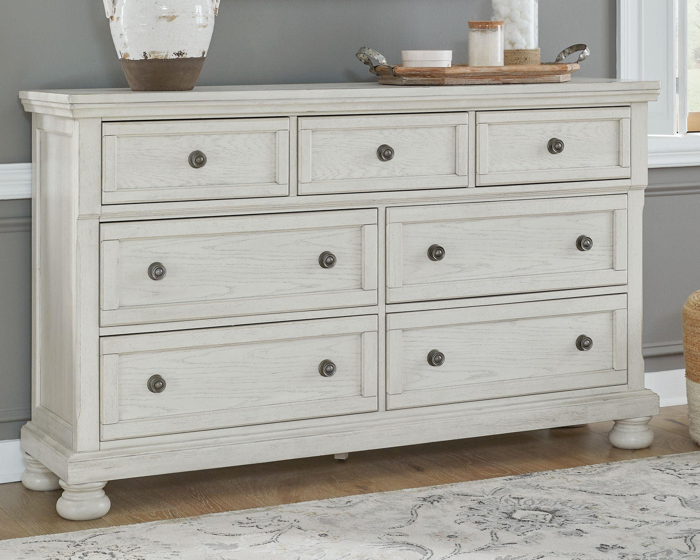Signature Design by Ashley® - Robbinsdale - Dresser - 5th Avenue Furniture
