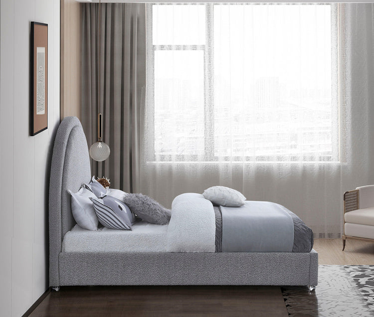 Meridian Furniture - Milo - Bed - 5th Avenue Furniture