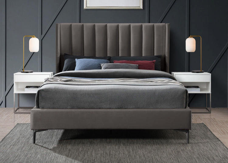 Meridian Furniture - Nadia - Bed - 5th Avenue Furniture