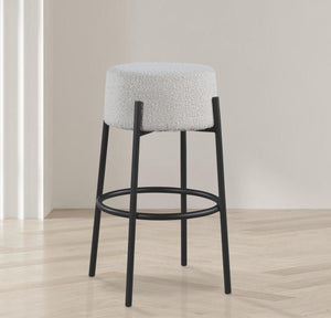 Meridian Furniture - Avalon - Bar Stool - 5th Avenue Furniture