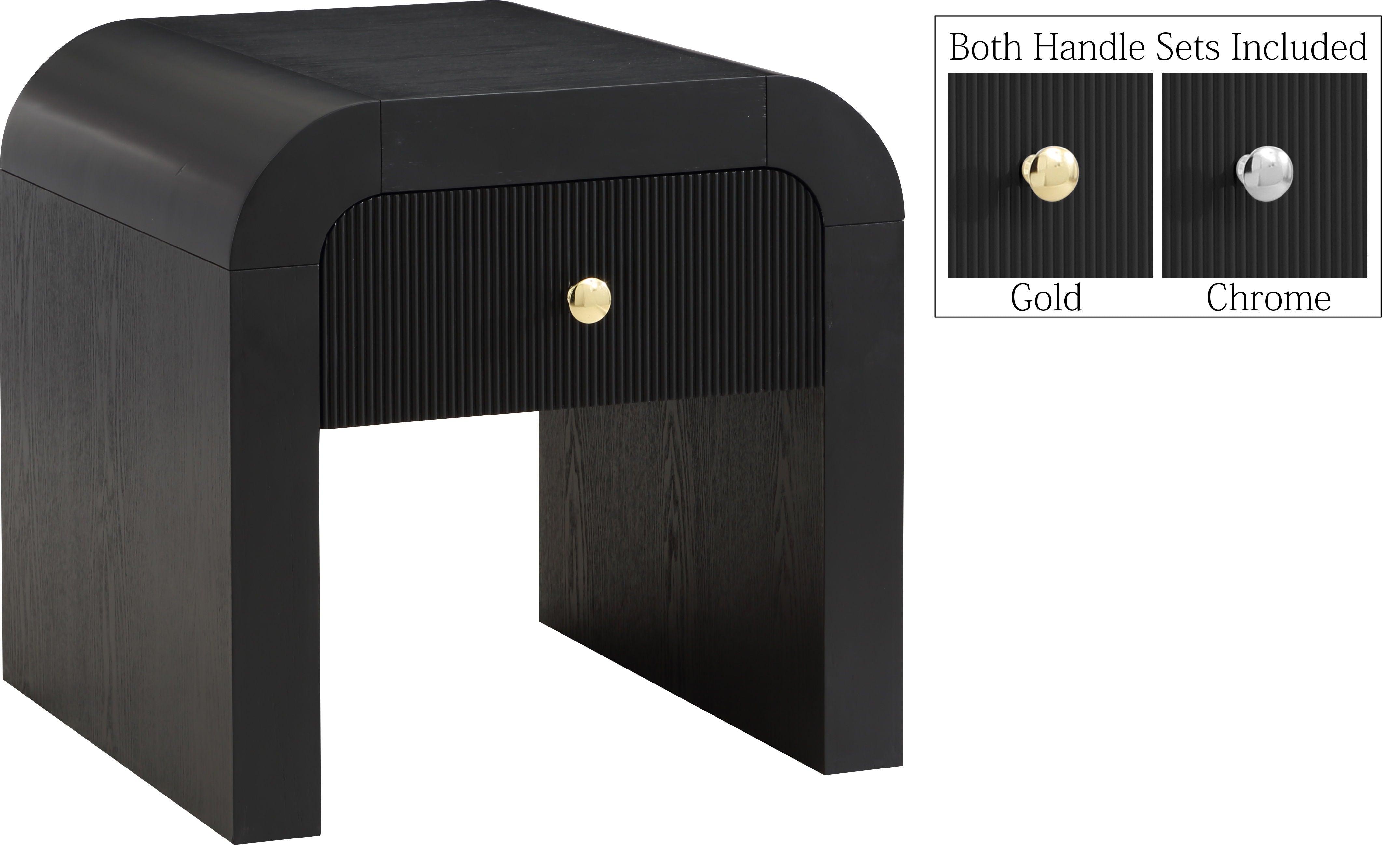 Meridian Furniture - Artisto - End Table - 5th Avenue Furniture