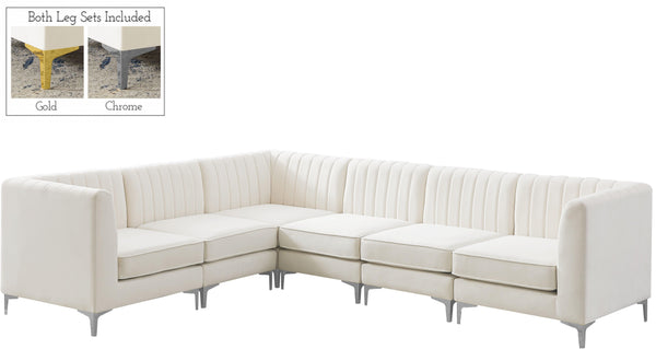 Meridian Furniture - Alina - 6 Pc. Sectional - 5th Avenue Furniture