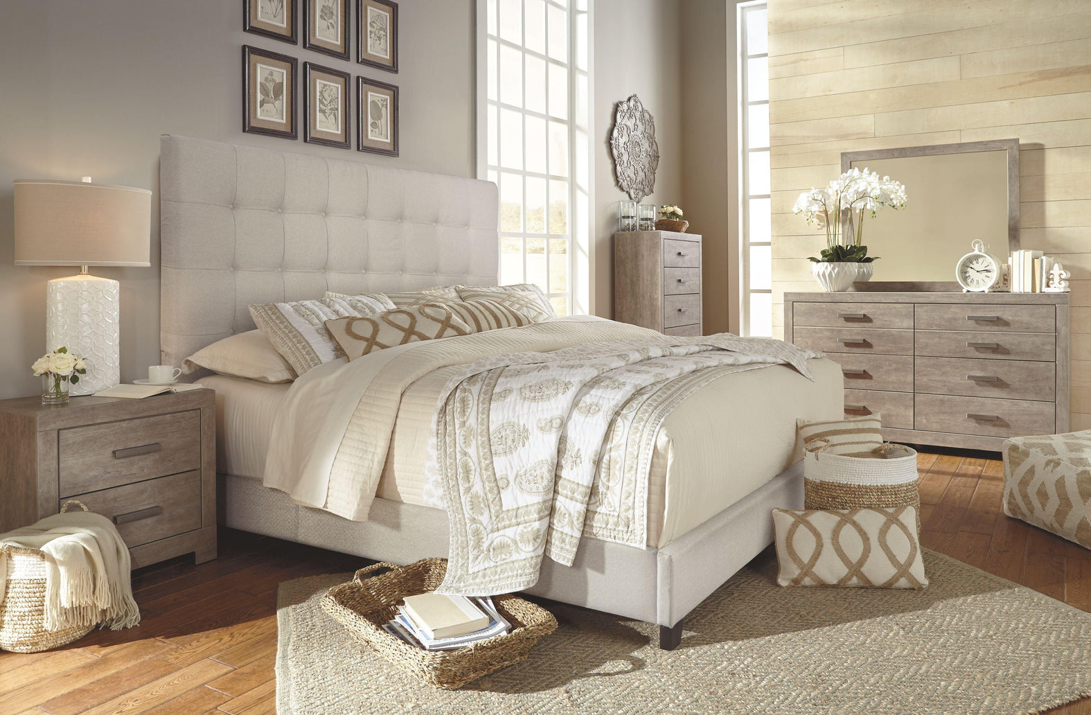 Ashley Furniture - Dolante - Upholstered Bed - 5th Avenue Furniture