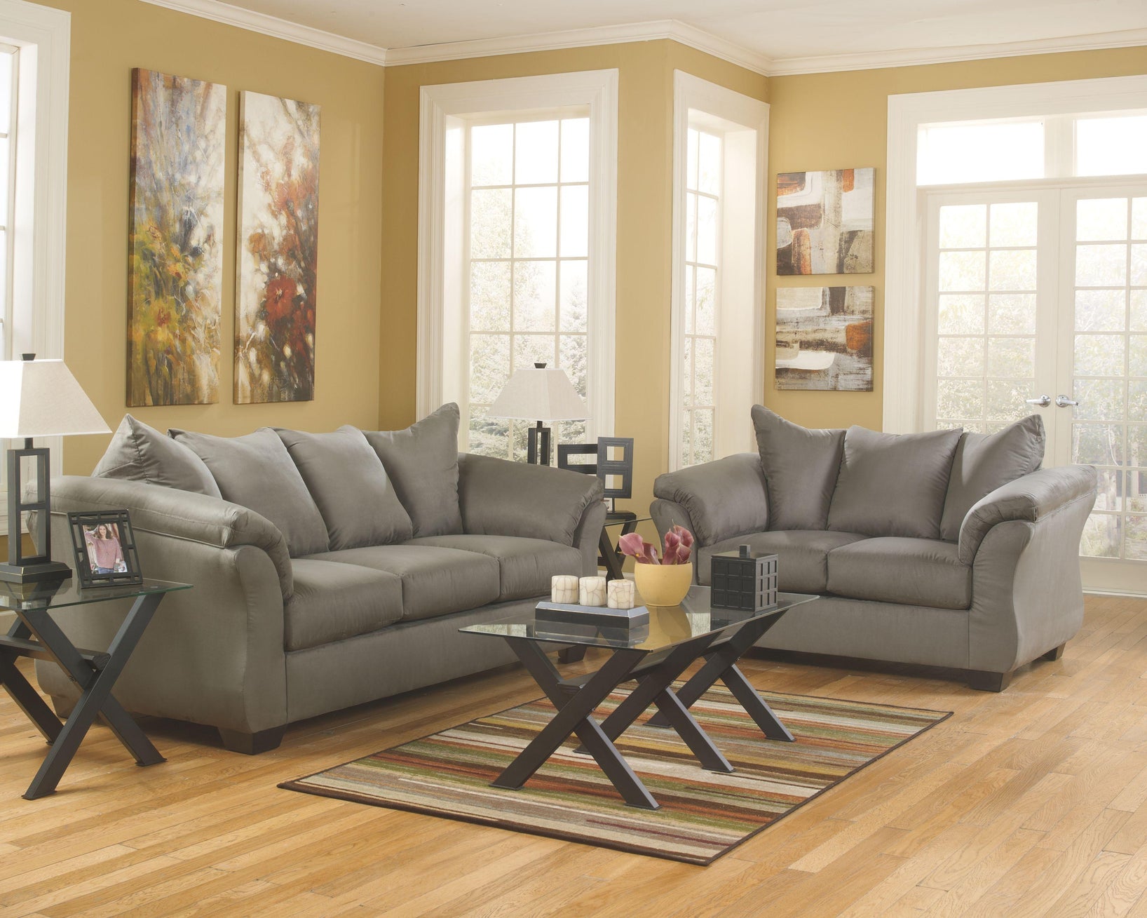 Ashley Furniture - Darcy - Stationary Loveseat - 5th Avenue Furniture