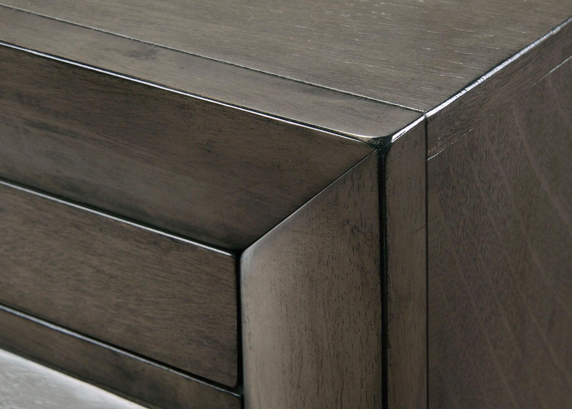 Crown Mark - Emily - Accent Chest - 5th Avenue Furniture