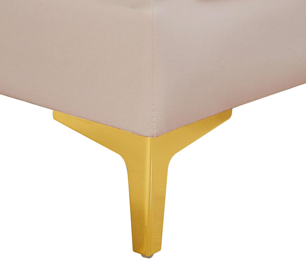 Meridian Furniture - Alina - Sectional - 5th Avenue Furniture