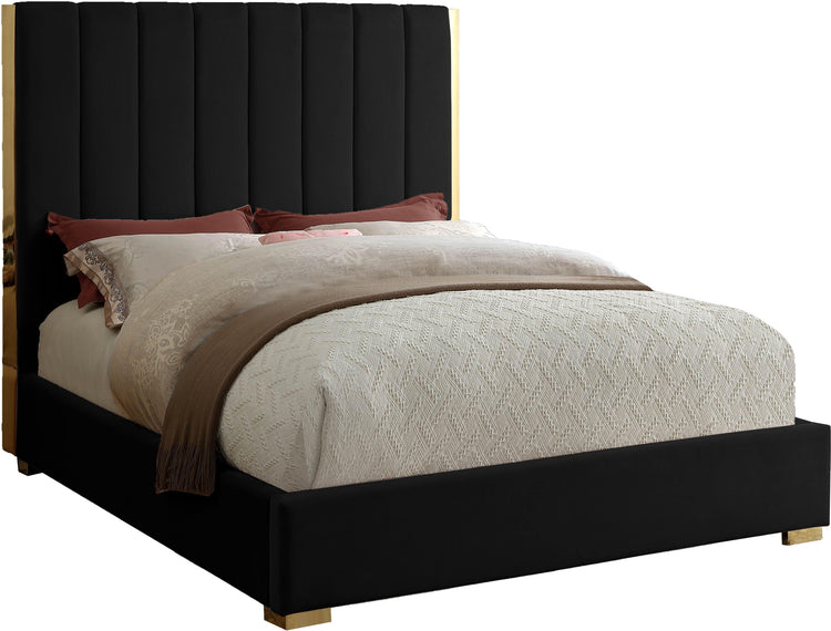 Meridian Furniture - Becca - Bed - 5th Avenue Furniture