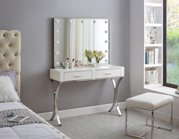 Meridian Furniture - Monroe - Vanity Desk - 5th Avenue Furniture