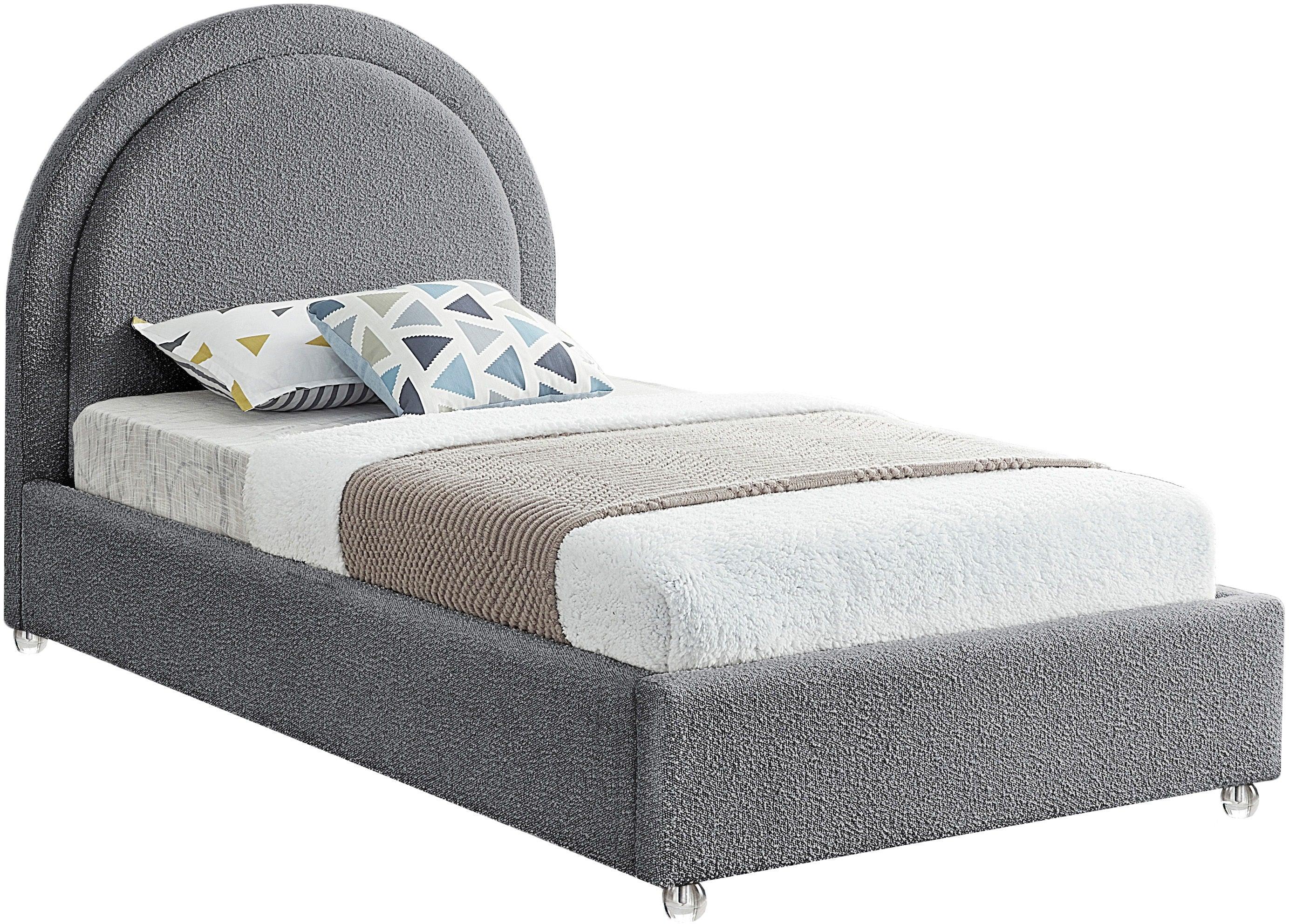 Meridian Furniture - Milo - Bed - 5th Avenue Furniture