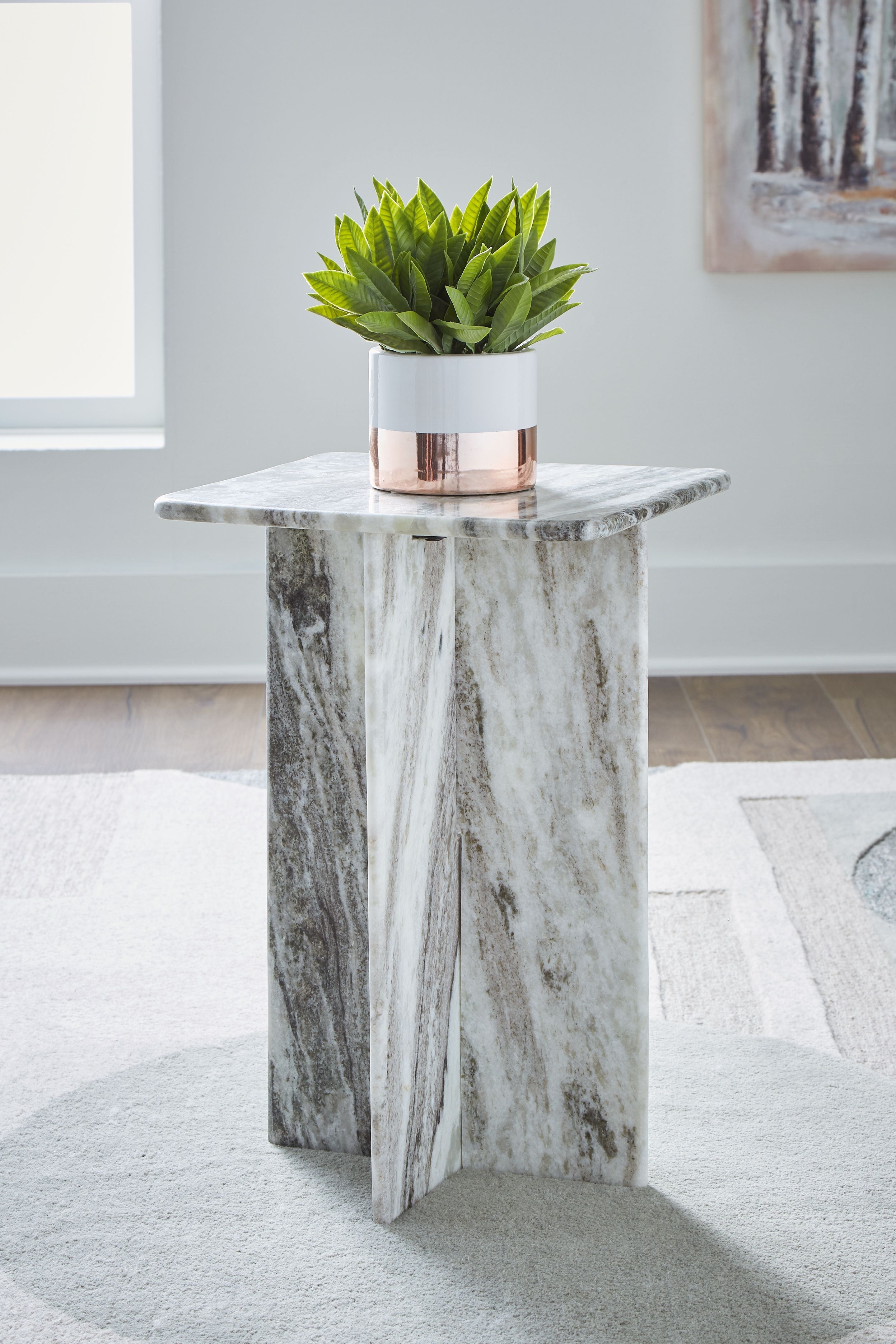 Keithwell - Gray - Square Accent Table - 5th Avenue Furniture