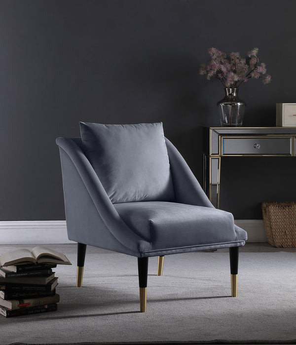 Meridian Furniture - Elegante - Accent Chair - 5th Avenue Furniture