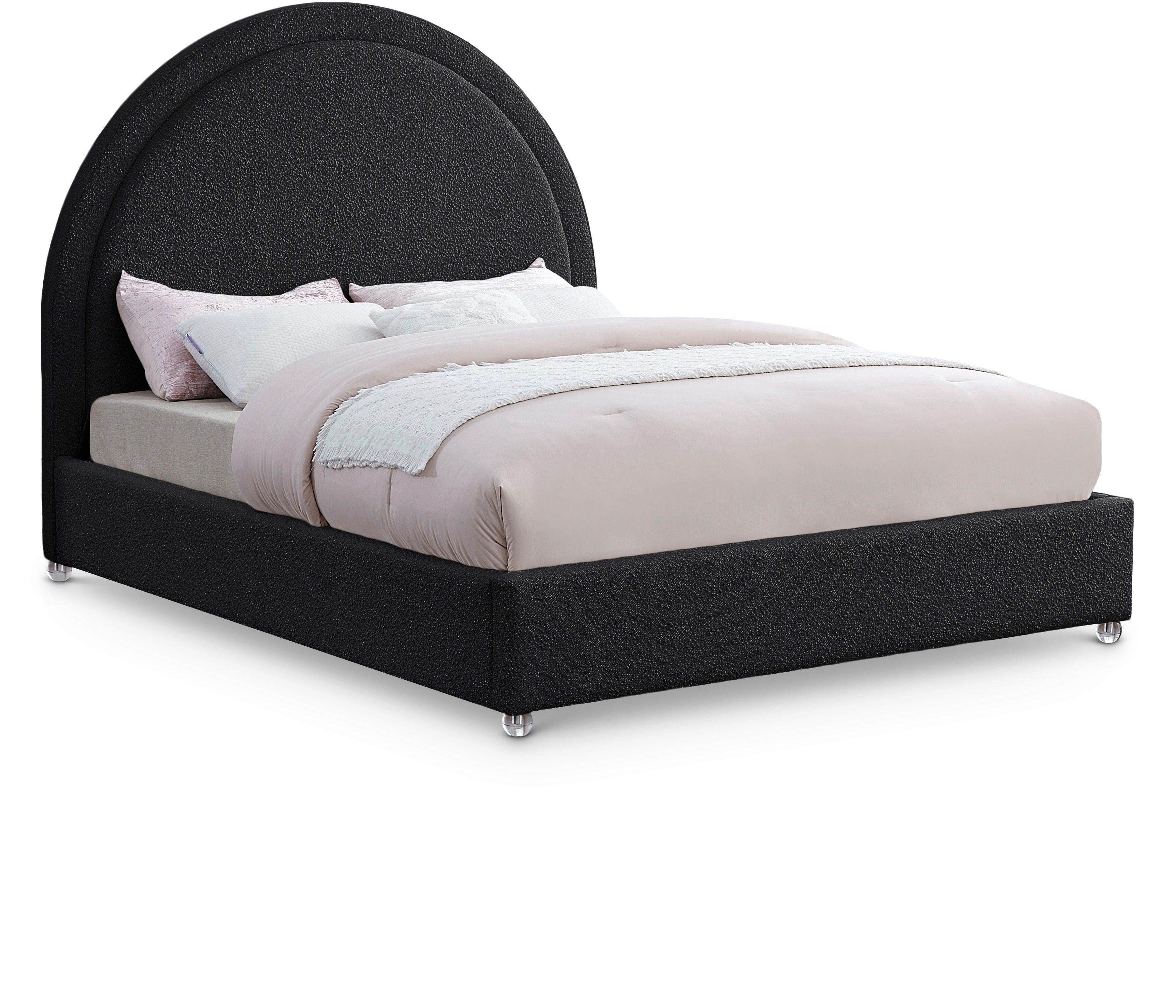 Meridian Furniture - Milo - Bed - 5th Avenue Furniture