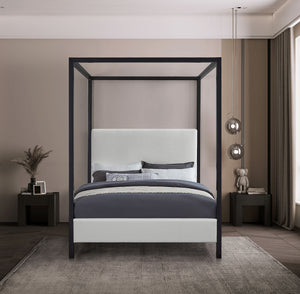 James - Canopy Bed - 5th Avenue Furniture