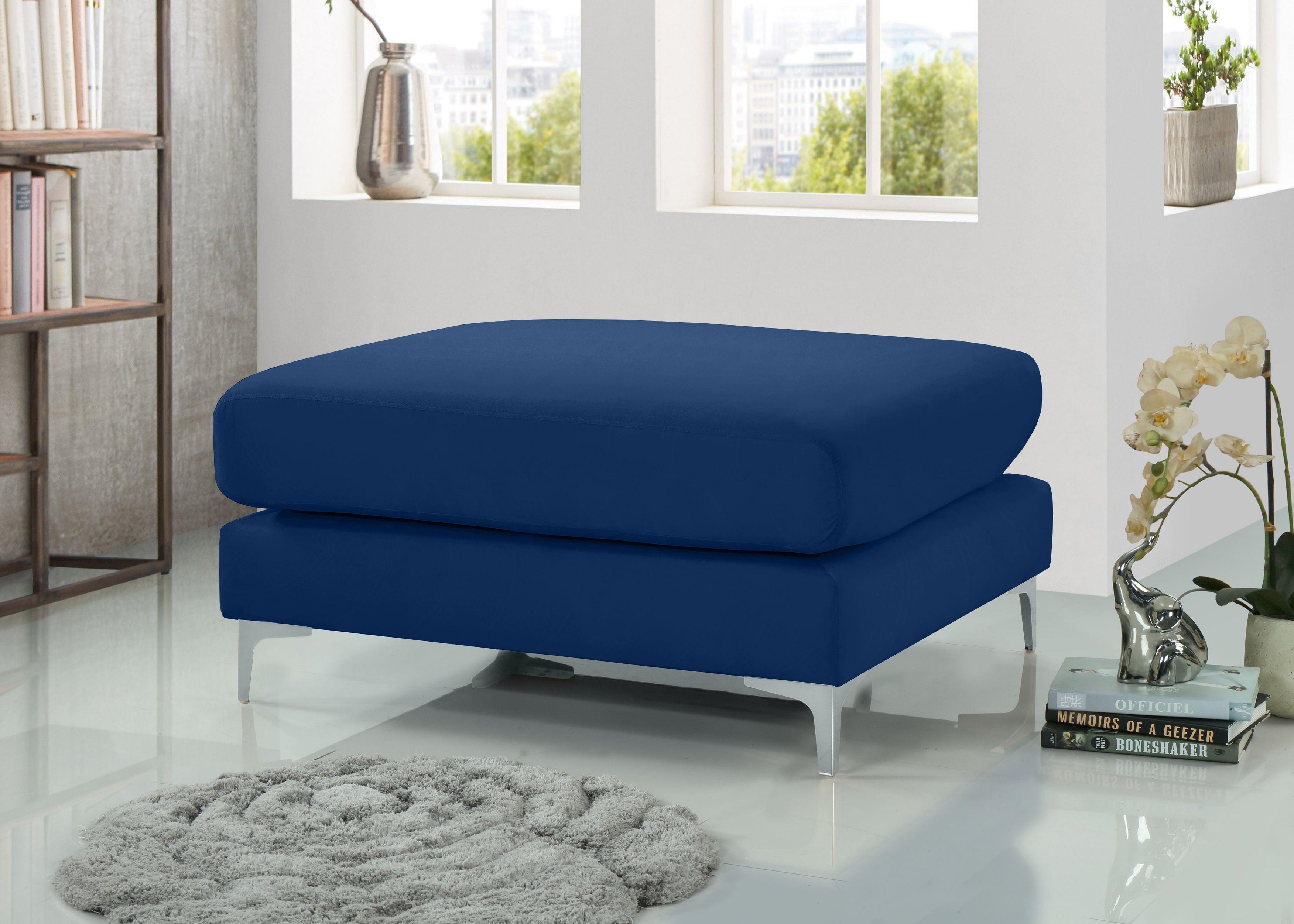 Meridian Furniture - Julia - Modular Ottoman - 5th Avenue Furniture